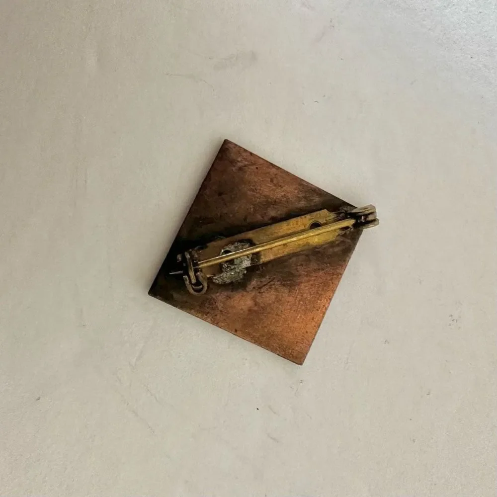 Green square vintages brooch